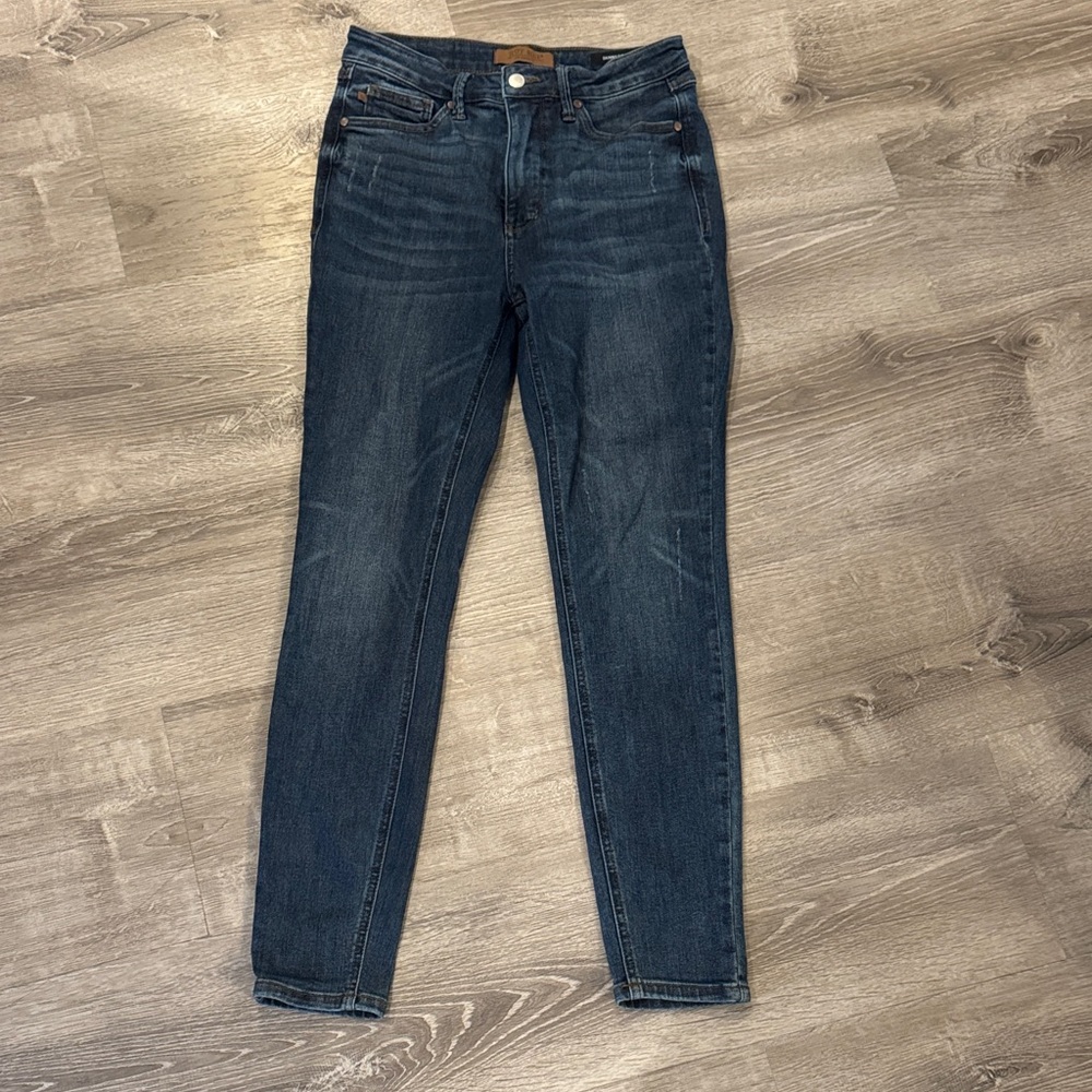 Judy Blue Dark Wash Skinny Jeans